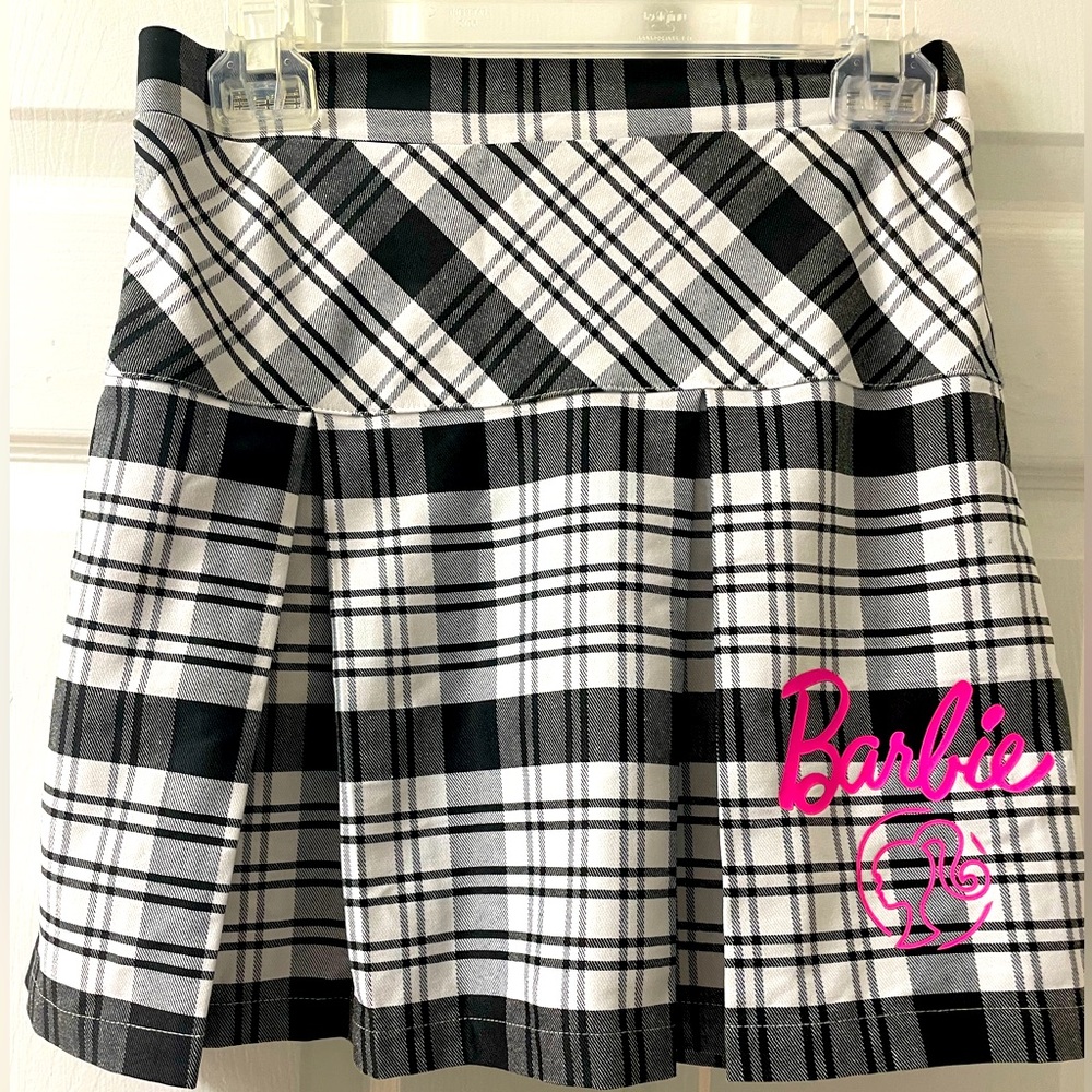 Girl’s 14-16 Barbie Plaid Skirt NWOT